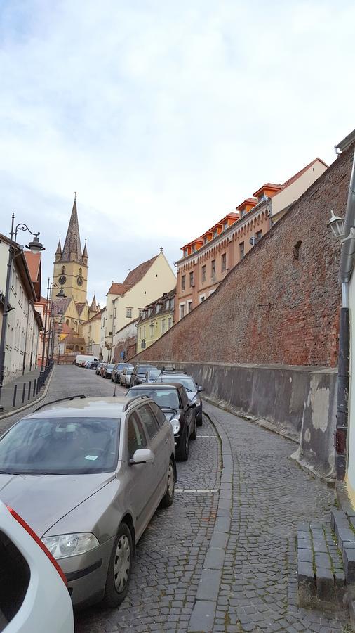 Conrad Haas Apartment Sibiu Exterior foto